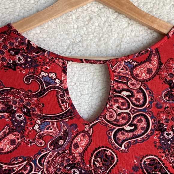 Mossimo Supply Co Women's paisley print cold shoulder ruffle blouse, Sz M - Picture 15 of 16